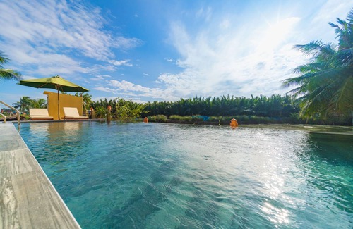 Cam Thanh Villa | Private Family Rooms with 2 bedrooms including 3 beds at Lakeview Villa Hoi An
