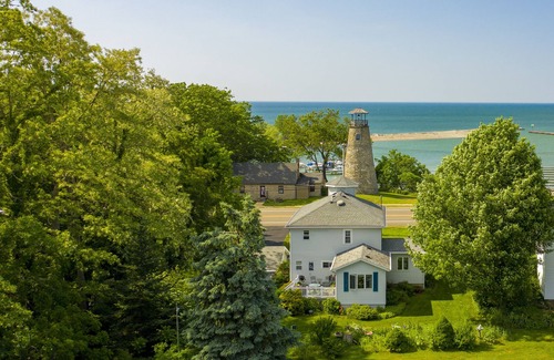 Westfield House | Private Home: Lightkeeper's Refuge steps to beach, marina and boat slip