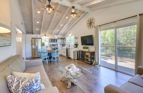 Talladega House | Private Hot Tub: Stunning Logan Martin Lake Home