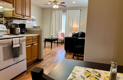 Akron House | Private House with Garage near Hospitals 2-BR, 1BA