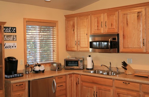 Long Valley Junction Apartment | Private Loft located between Bryce and Zion National Parks