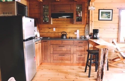 Drayton Valley Cabin | Private Log Cabin Rental