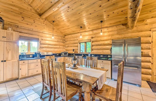 Lutsen Cabin | Private Lutsen Cabin w/ Fire Pit, Walk to Lake