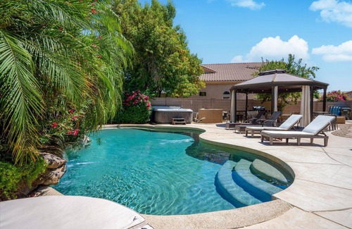 Arabian Views House | Private Oasis | Heated Pool, Spa, Firepit & Gazebo