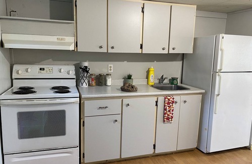 Richmond Hill House | Private One Bedroom Cozy Unit