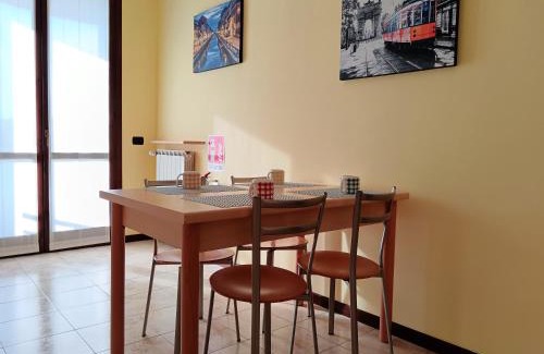 Gallarate Apartment | Private Parking & Malpensa 15min - Salici House