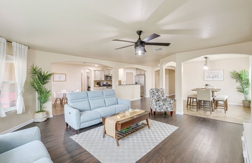 Killeen House | Private Patio: Modern Killeen Vacation Rental!