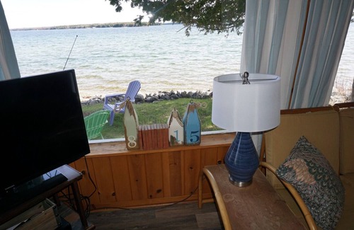 Hessel Cottage | Private Peninsula in Downtown Hessel, Les Cheneaux Islands