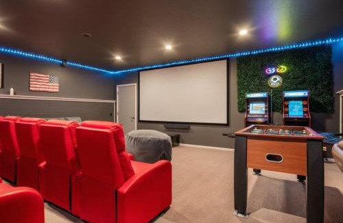 Mid America House | Private Pool Mountain Top Views & Home Theater