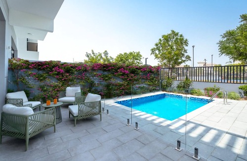 Jumeirah Village Circle House | Private Pool Paradise Villa! Dubai Mall in a Flash
