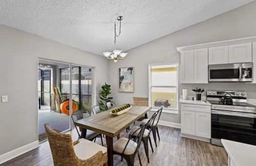 Indian Point House | Private Pool - Sleeps 12 - Quiet Community