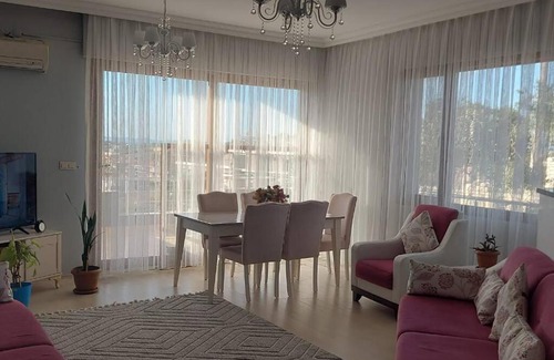 Cesme Villa | Private Pool Villa at Çeşme City Center