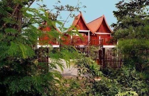 Um Chan House | Private pool villa in the countryside. Full board.