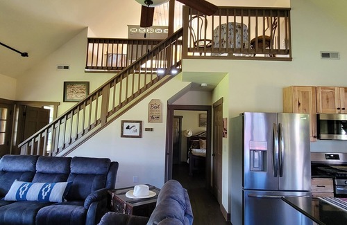 Middletown House | Private remodeled house rent weekends, weekly, monthly. Country/Equine setting