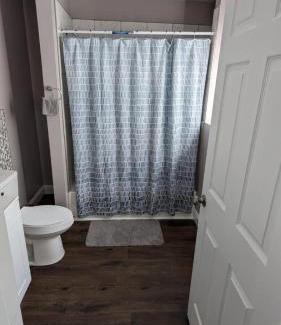 Providence House | Private room and bathroom