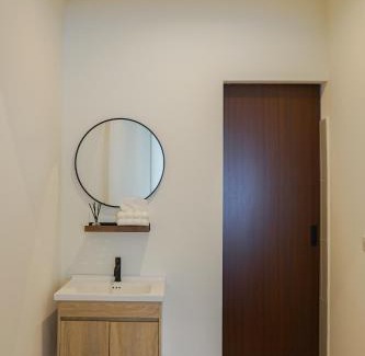 Chang Moi Bed & Breakfast | Private room Blue and Teak 211