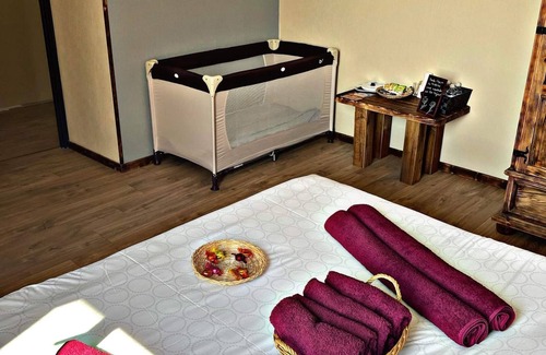 Raddon-et-Chapendu Hotel | Private room