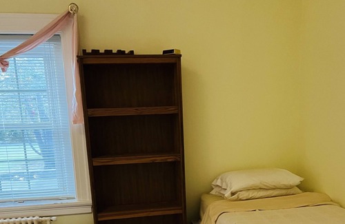 Lancaster House | Private Room in Grand Estate - Room 217