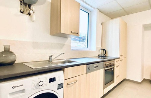 Liesing Apartment | Private Room Near Vienna’s Center in a Shared Apt