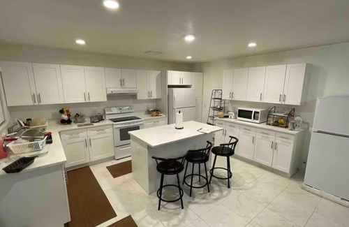 Plantation House | Private room Private Bath No Cleaning fee