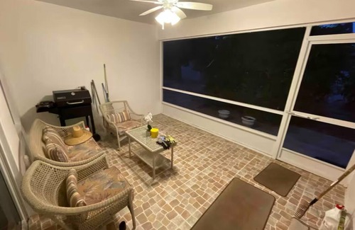 Plantation House | Private room Private Bath No Cleaning fee