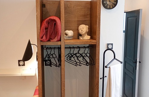 Cabries Bed & Breakfast | Private room with bathroom Cabriès-Aix- Marseille