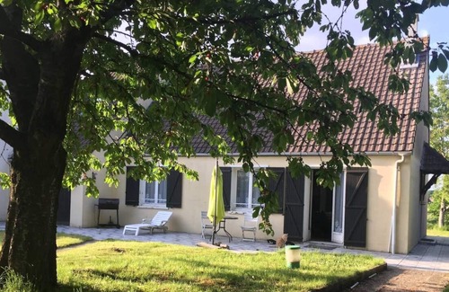 Ozouer-le-Voulgis House | Private rooms in a house in Seine et Marne