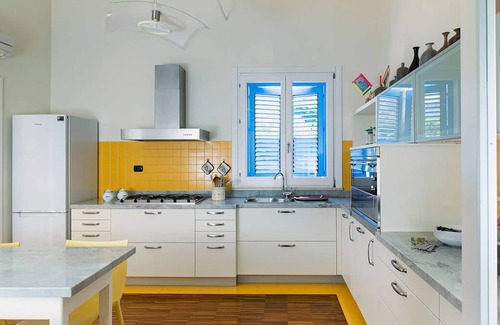 Augusta Villa | Private seafront villa with swimming pool