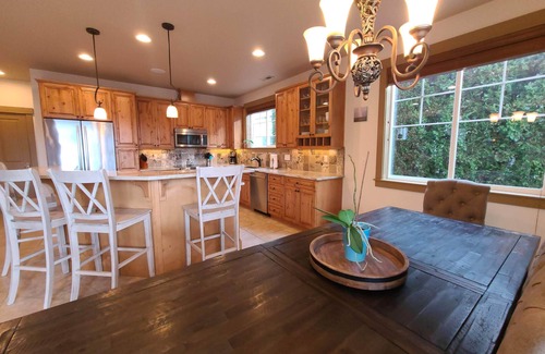 Quincy House | Private single family home in Crescent Bay Resort. Can accommodate large groups!