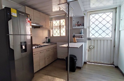 Bogota Apartment | Private Studio, 15min to DT with ultra Wi-Fi & Whasing machine