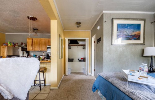 Farmington Apartment | Private studio inside 4-plex
