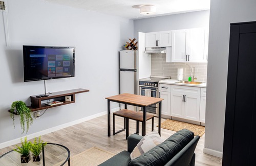 Miramar Apartment | Private Studio Near Hard Rock Stadium