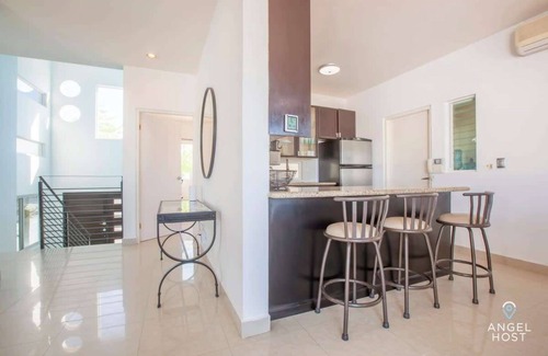 Colina del Sol House | Private Terrace | BBQ | Pool | Walk to Beach