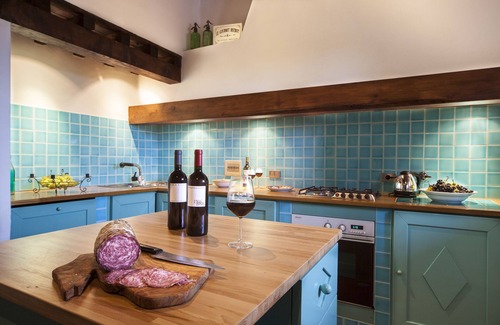 Monsanto Villa | Private villa for families or friends