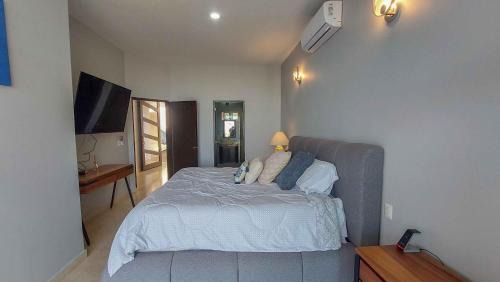 El Tezal Villa | Private Villa in Gated Community Pet-Friendly