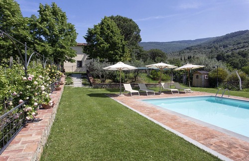 Cortona Villa | Private Villa with A/C, private pool, WIFI, TV, patio, panoramic view, parking, close to Cortona