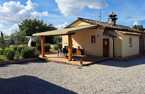 Cortona Old Town Villa | Private Villa with A/C, WIFI, private pool, TV, patio, pets allowed, panoramic view, parking