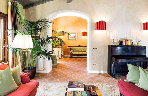 Carrozziere Villa | Private villa with a swimming pool