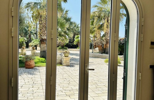 Donnalucata Villa | Private Villa with A/C, hot tub, private pool, WIFI, TV, patio, pets allowed, panoramic view