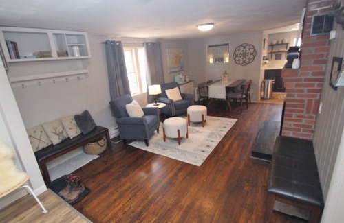 Jefferson Township Cottage | Private Year Round Getaway with Hot Tub-Minutes from Ski Resorts