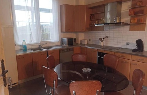 Rousson House | Proche Gare Villeneuve sur Yonne