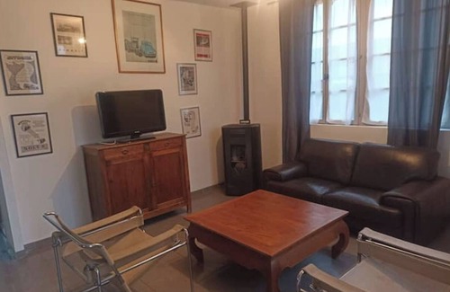 Rousson House | Proche Gare Villeneuve sur Yonne