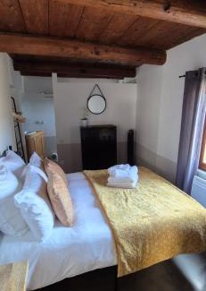 Sagries House | PROCHE UZES LE COCON DU PEINTRE ANGLAIS