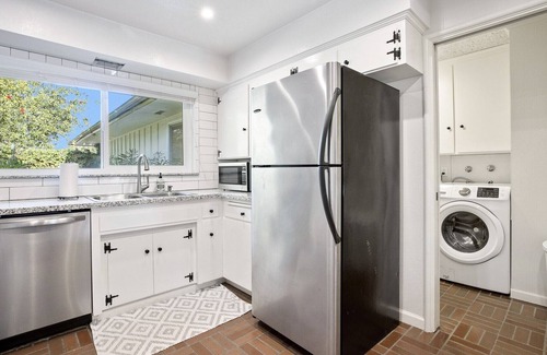 Fresno House | Professionally cleaned home in one of Fresno's most storied neighborhoods