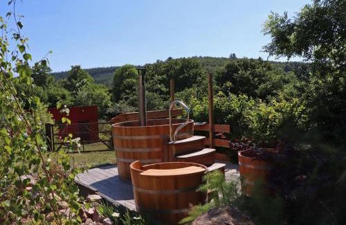 La Lande-de-Goult House | Profitez des Terrasses d'Ecouves avec Spa et Piscine - FR-1-497-116