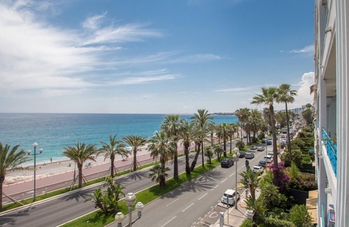 Les Baumettes Apartment | Promenade des Anglais. Superb apartment facing the sea !