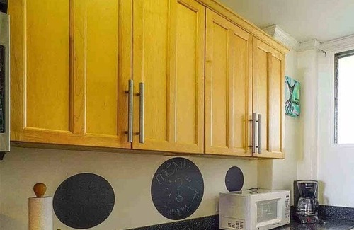 Waikiki Apartment | PROMO 40% MONTHLY DISCOUNT!nWAIKIKI OCEAN/HARBOR VIEW 2BDRM 1 BTH FULL KITCHEN