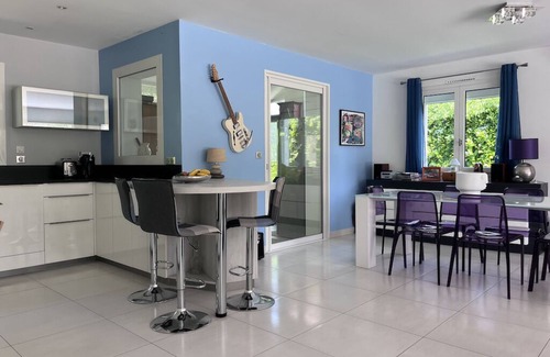 Baillargues Villa | PROMO Villa with swimming pool domaine du Golf, between sea and town