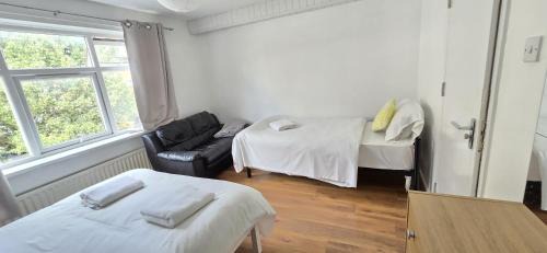 Stepney Green House | Property Near Aldgate London