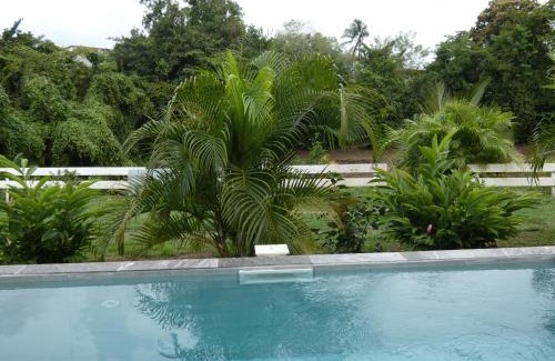 Riviere-Salee Apartment | Proprizen